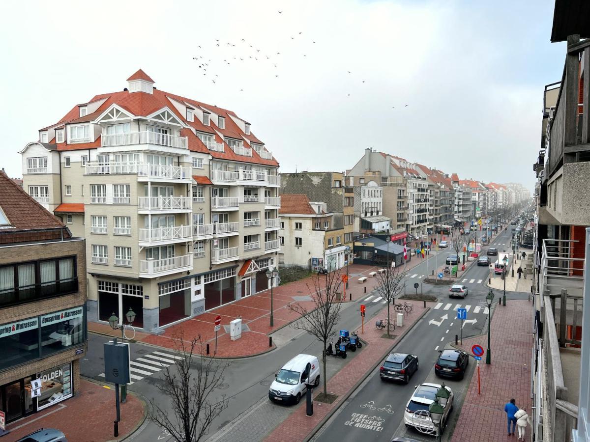 Au Travers Du Hublot Knokke-Heist Kültér fotó